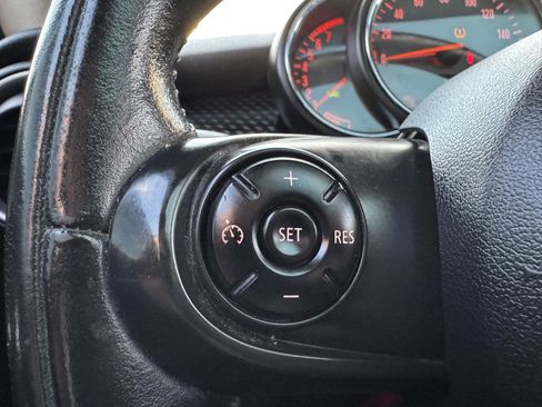 Used 2015 MINI Cooper S image 23