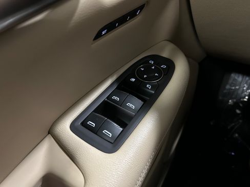 Used 2019 Cadillac XT5 Luxury AWD/4WD image 23