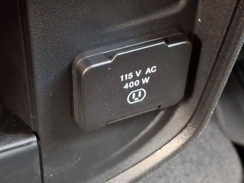 New 2026 RAM 2500 Tradesman AWD/4WD image 16