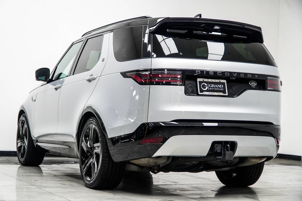 Used 2023 Land Rover Discovery HSE R-Dynamic AWD/4WD image 12
