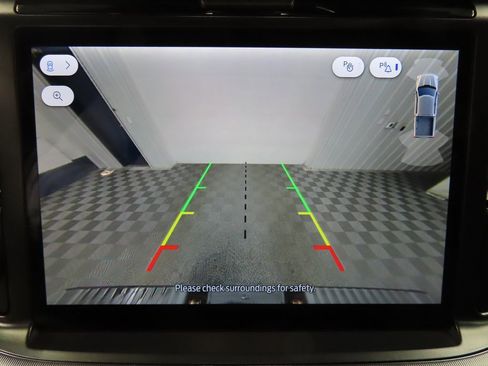 Used 2025 Ford F150 Lariat image 19