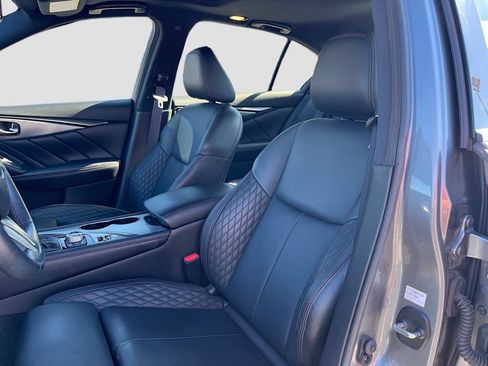 Used 2018 INFINITI Q50 Red Sport 400 w/ Cargo Package (L95) RWD image 21