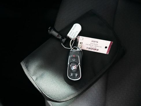 Used 2023 Buick Encore GX Select w/ Sport Touring Package AWD/4WD image 22