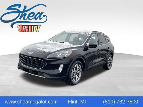 Used 2021 Ford Escape Titanium image 1
