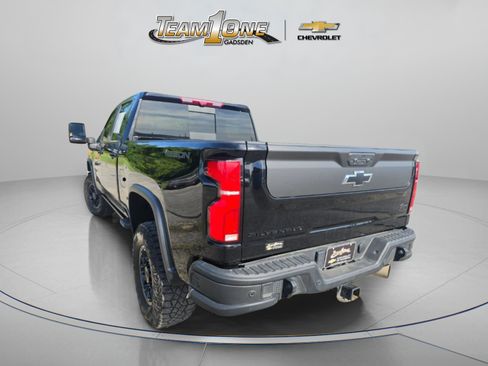 Used 2025 Chevrolet Silverado 2500 ZR2 w/ ZR2 Bison Edition AWD/4WD image 6
