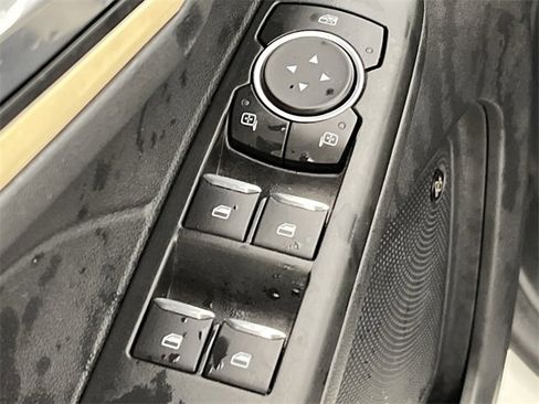 Used 2022 Ford Escape Titanium w/ Titanium Elite Package image 13