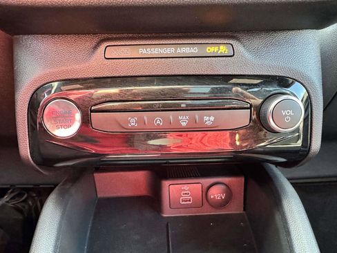 Used 2025 Ford Escape ST-Line w/ Tech Pack #1 image 26