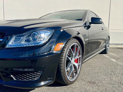 Used 2015 Mercedes-Benz C 63 AMG Coupe image 29