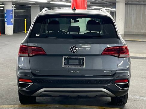 Used 2023 Volkswagen Taos SE w/ Panoramic Sunroof Package AWD/4WD image 34