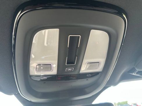 New 2026 Volvo XC90 B6 Ultra w/ Protection Package AWD/4WD image 35