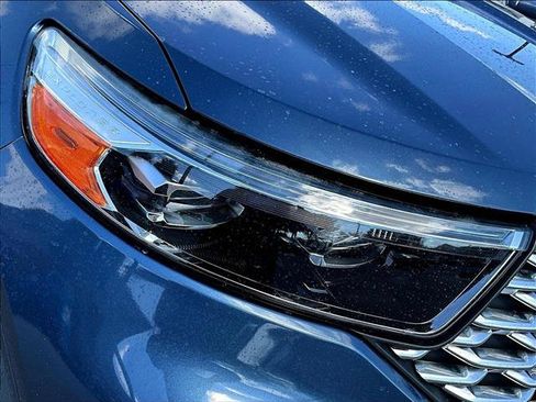 Used 2020 Ford Explorer Platinum w/ Premium Technology Package image 26