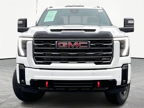 Used 2025 GMC Sierra 3500 AT4 w/ AT4 Premium Plus Package image 2