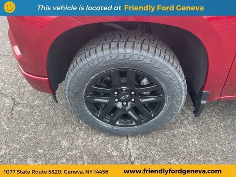 Used 2024 Chevrolet Silverado 1500 RST AWD/4WD image 9