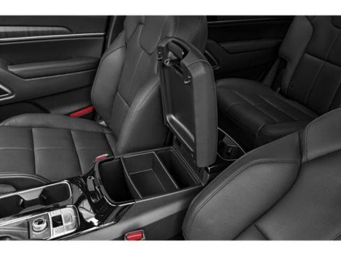 Used 2023 Kia Telluride EX w/ EX Captain's Chair Package AWD/4WD image 17