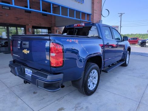 Used 2019 Chevrolet Colorado LT w/ LT Convenience Package AWD/4WD image 9