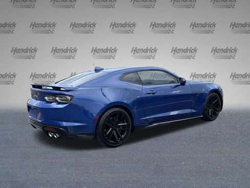Used 2020 Chevrolet Camaro SS RWD image 10