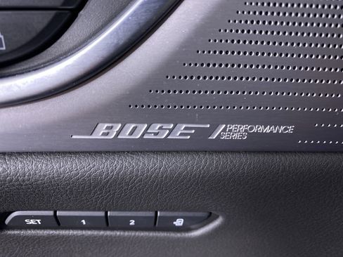 Used 2020 Cadillac XT6 Premium Luxury image 13