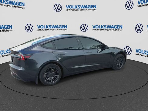 Used 2025 Tesla Model 3 Long Range RWD image 8