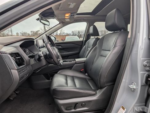 Used 2022 Nissan Rogue SL image 13