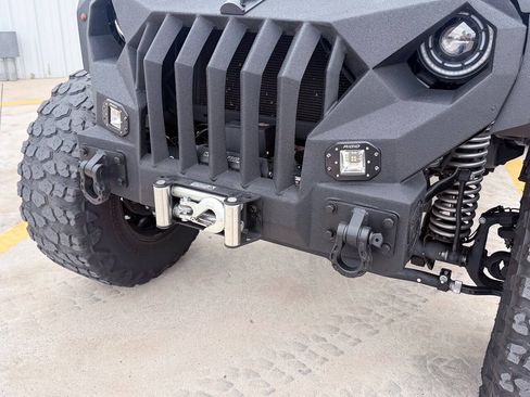 Used 2021 Jeep Gladiator Sport AWD/4WD image 30