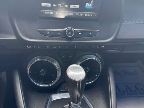 Used 2018 Chevrolet Camaro LT RWD image 18