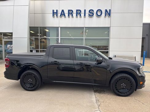 Used 2025 Ford Maverick Lobo image 4