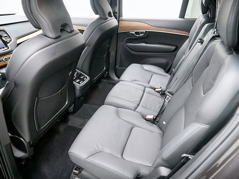 Used 2023 Volvo XC90 B6 Plus w/ Protection Package Premier image 21