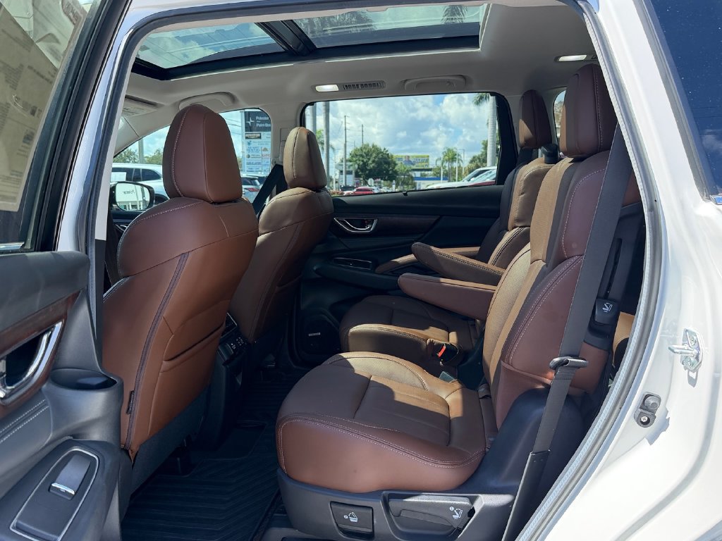 Used 2024 Subaru Ascent Touring AWD/4WD image 11