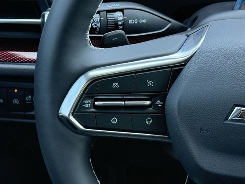 New 2026 Chevrolet Traverse Z71 w/ Enhanced Driving Package image 13