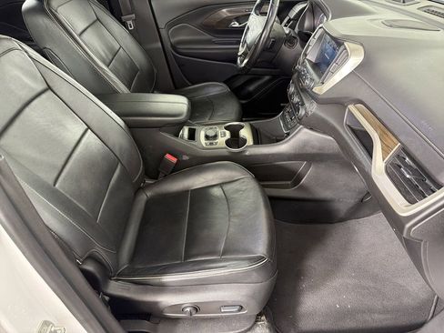 Used 2018 GMC Terrain Denali w/ Advanced Safety Package image 12