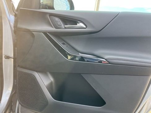 New 2026 Chevrolet Equinox LT image 17