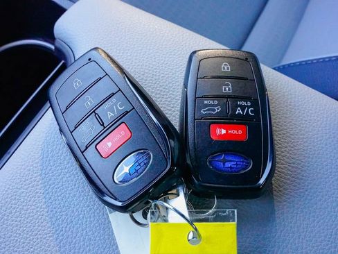 Used 2025 Subaru Solterra Touring w/ Touring Package image 27