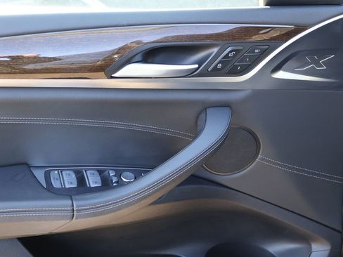 Used 2022 BMW X3 xDrive30i w/ Premium Package 2 image 24