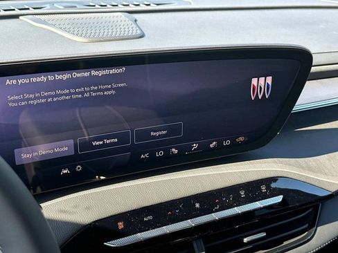 New 2026 Buick Enclave Sport Touring w/ Power Package image 28