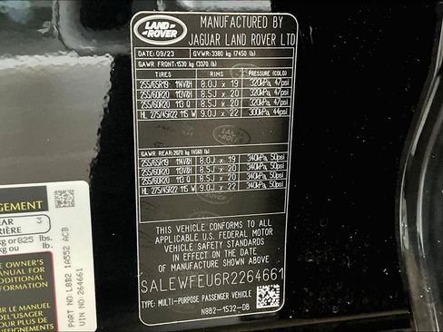 Used 2024 Land Rover Defender 130 Outbound image 32