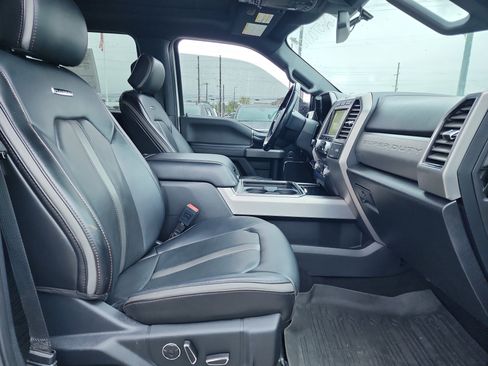 Used 2020 Ford F350 Platinum image 17