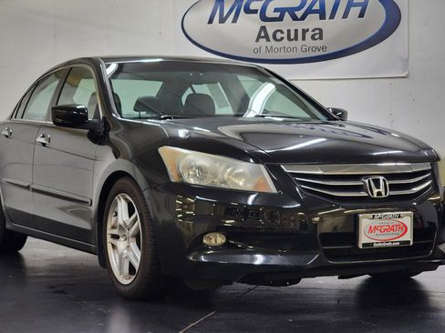 Used 2011 Honda Accord EX-L image 2