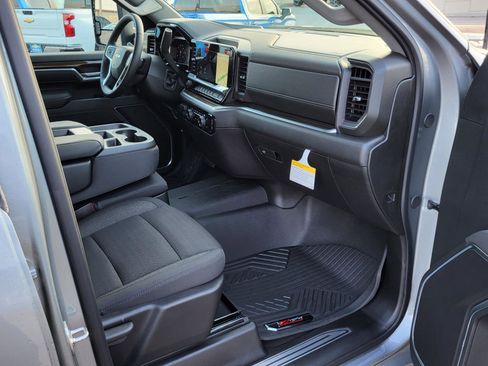 New 2026 Chevrolet Silverado 2500 LT image 9