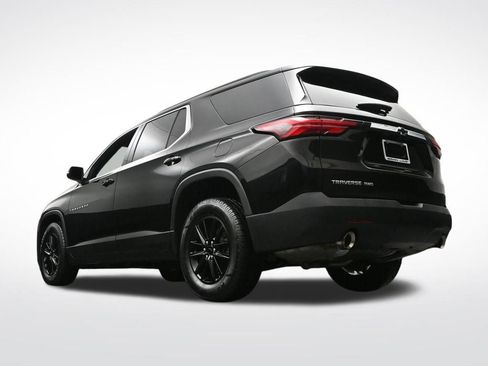 Used 2023 Chevrolet Traverse LT w/ LPO, Floor Liner Package AWD/4WD image 28