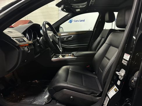 Used 2015 Mercedes-Benz E 350 4MATIC Sedan image 8