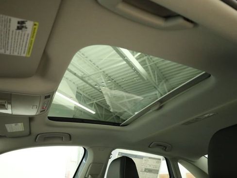 New 2026 Volkswagen Jetta SE image 30