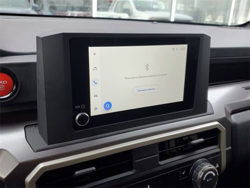 Used 2024 Toyota Tacoma TRD Off-Road image 26