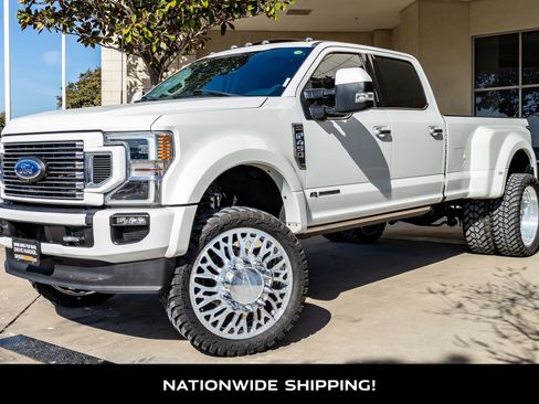 Used 2022 Ford F450 Limited w/ FX4 Off-Road Package image 4