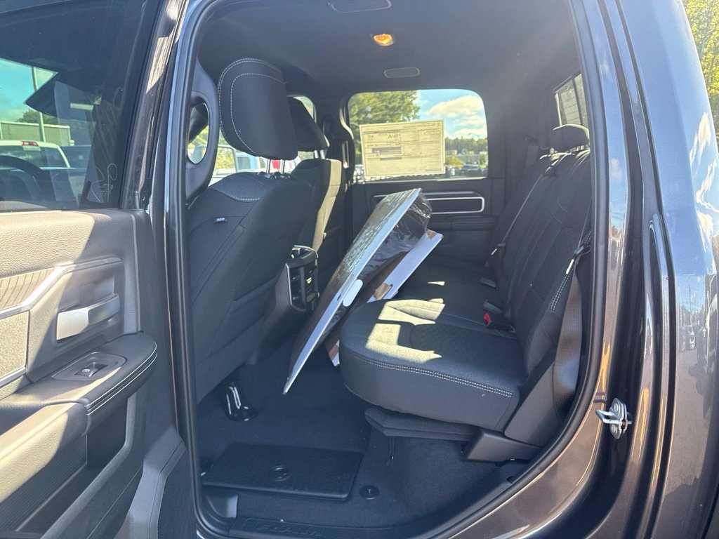 New 2027 RAM 2500 Big Horn AWD/4WD image 20