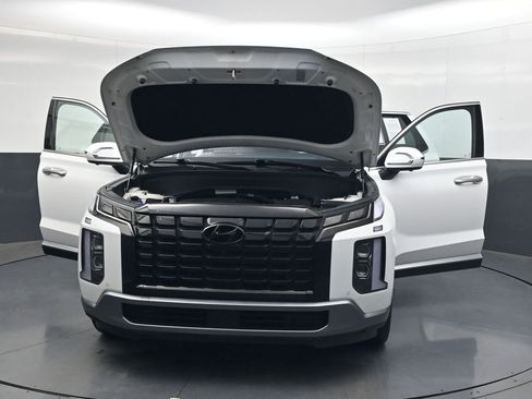Used 2024 Hyundai Palisade Limited FWD image 42