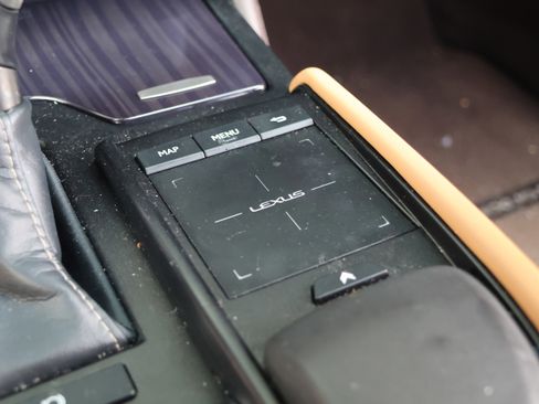 Used 2019 Lexus ES 350 Ultra Luxury w/ Accessory Package 2 image 30