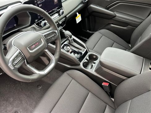New 2026 GMC Canyon Elevation w/ Convenience Package image 8