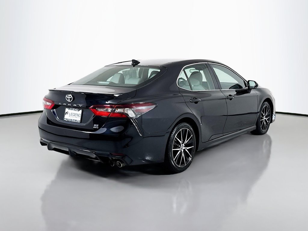 Used 2023 Toyota Camry SE AWD/4WD image 6