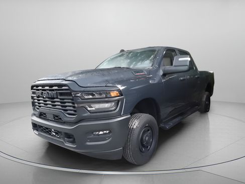 Used 2025 RAM 2500 Tradesman AWD/4WD image 2