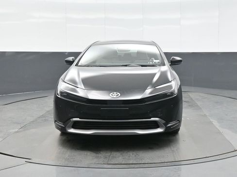 New 2026 Toyota Prius XLE image 2